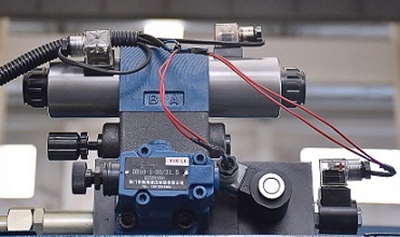 100t Cnc Metal Bending Machines, 3200 Mm Cnc Sheet Press Brake With E21 100t Cnc metallbockningsmaskiner, 3200 mm Cnc arkkantpress med E21