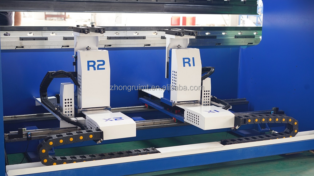 200t 300t Standard Industrial Press Brake Cnc Hydraulic Press Brake Machine 200t 300t standard industriell kantpress Cnc hydraulisk kantpress