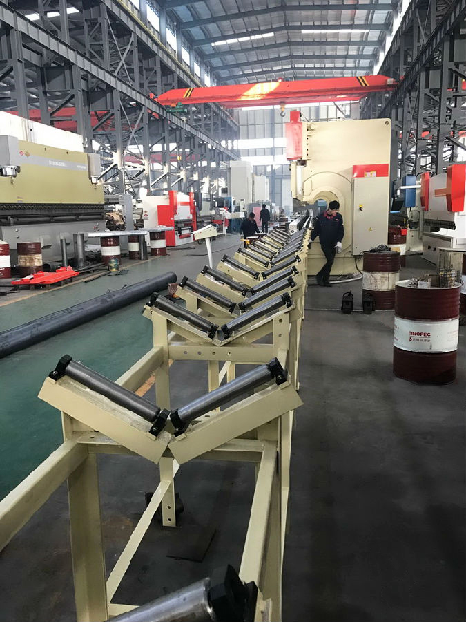 4 Axis Cnc Tandem Press Brake With Delem Da58t 2d Graphical Controller 4 Axis Cnc Tandem kantpress med Delem Da58t 2d grafisk styrenhet