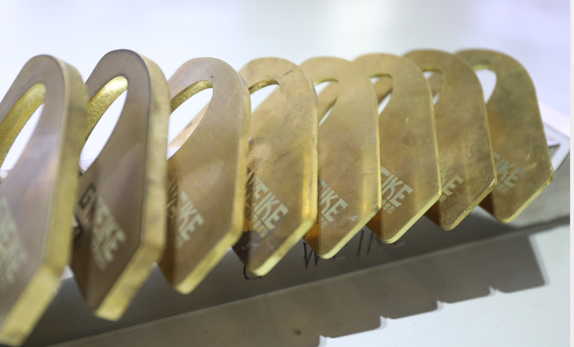 4kw fiberlaserskärmaskin