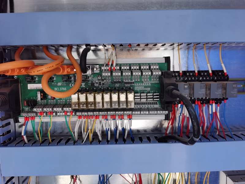 8mm 10mm Carbon Steel Laser Cutter 1530 4020 Cnc Fiber Laser Cutting Machine 8 mm 10 mm kolstål laserskärare 1530 4020 Cnc fiberlaserskärmaskin