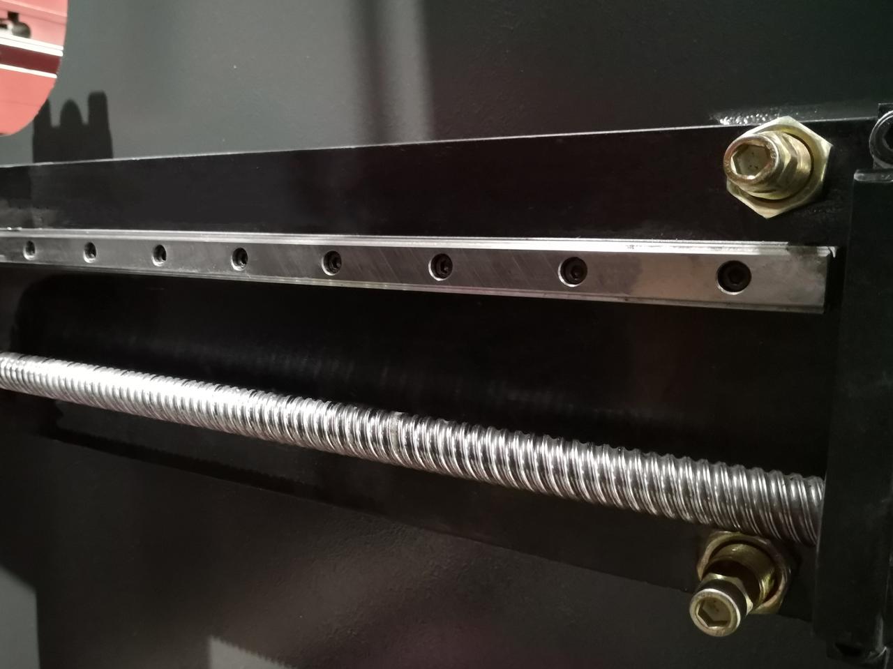 Delem Da66t 125 3+1 4+1 6+1 8+1 Cnc Hydraulic Press Brake For Metal Plate Bending Delem Da66t 125 3+1 4+1 6+1 8+1 Cnc Hydraulisk kantpress för böjning av metallplåt