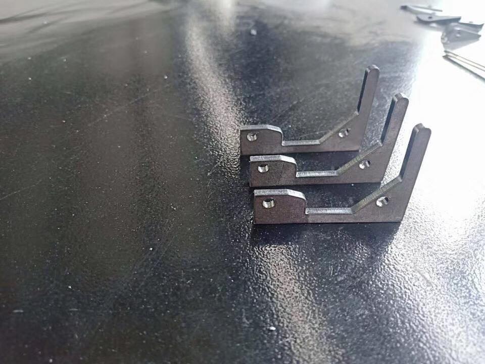 High Power 3015 2000W Metal Sheet Cnc Fiber Laser Cutting Machine High Power 3015 2000W metallplåt Cnc fiberlaserskärmaskin