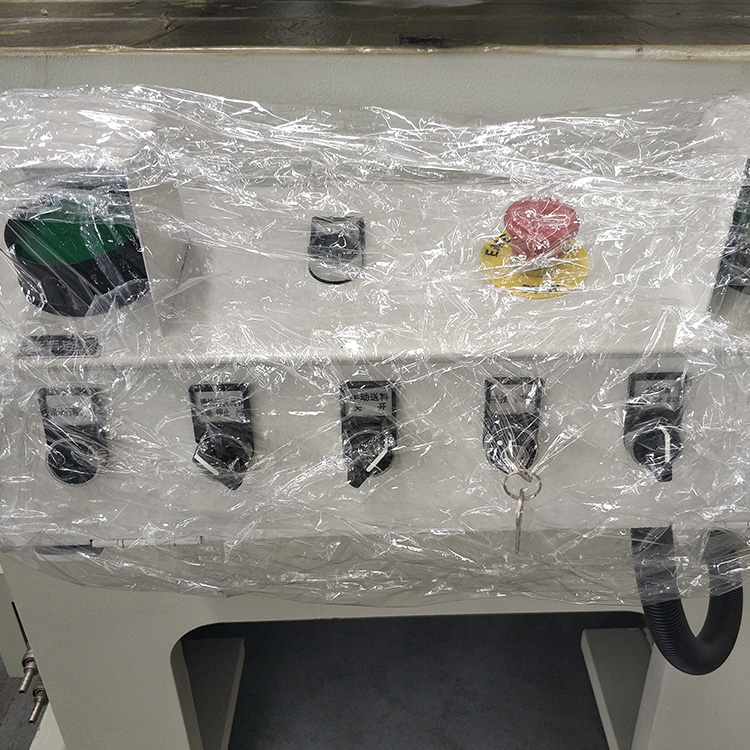 Pneumatic Friction Clutch High Performance Punch Press Machine Pneumatisk friktionskoppling Högpresterande stanspressmaskin