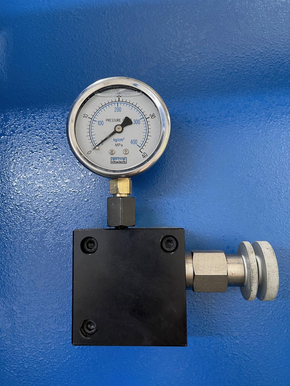 Wc67k-400T Cnc Plc manuell plåtbockningsmaskin Hydraulisk Nc kantpressmaskin