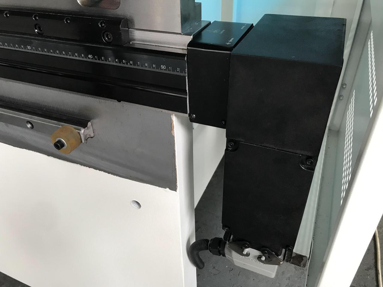 Wc67y-65/2500 Oem Hydraulic Press Brake Machine Steel Bending Machine Wc67y-65/2500 Oem Hydraulisk kantpressmaskin Stålbockningsmaskin